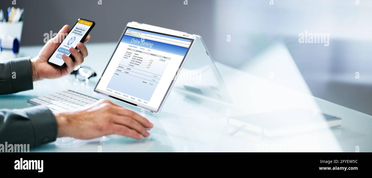 Online Bank Ecommerce Money Transfer 2 Factor App Foto Stock