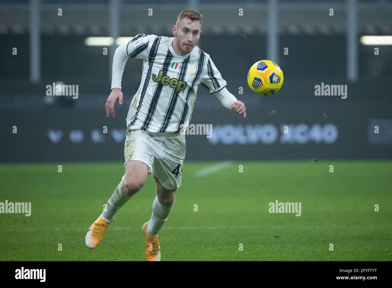 Milano, Italia - 2 febbraio 2021 coppa semifinale Inter vs juventus - kulusevski Foto Stock