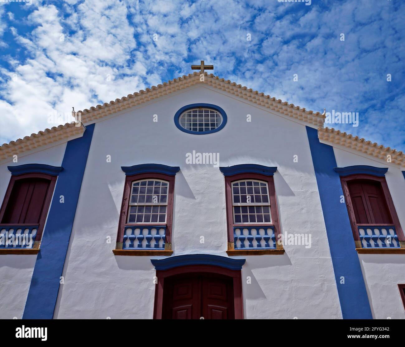 Antica chiesa coloniale a Tiradentes, Minas Gerais, Brasile Foto Stock