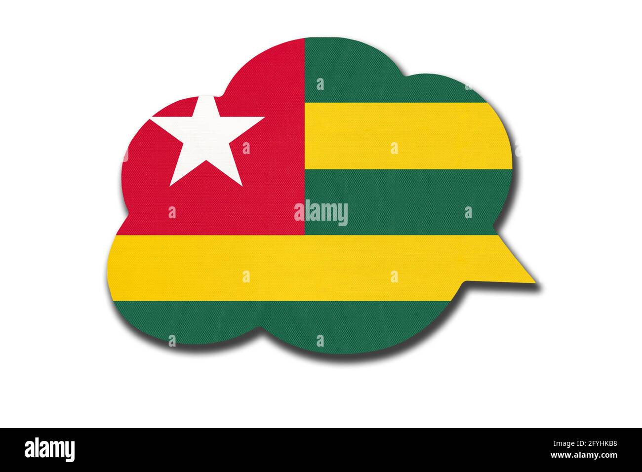 Bolla vocale 3d con bandiera nazionale della Repubblica togolese isolata su sfondo bianco. Parla e impara la lingua. Simbolo del paese del Togo. Comunicazione mondiale Foto Stock