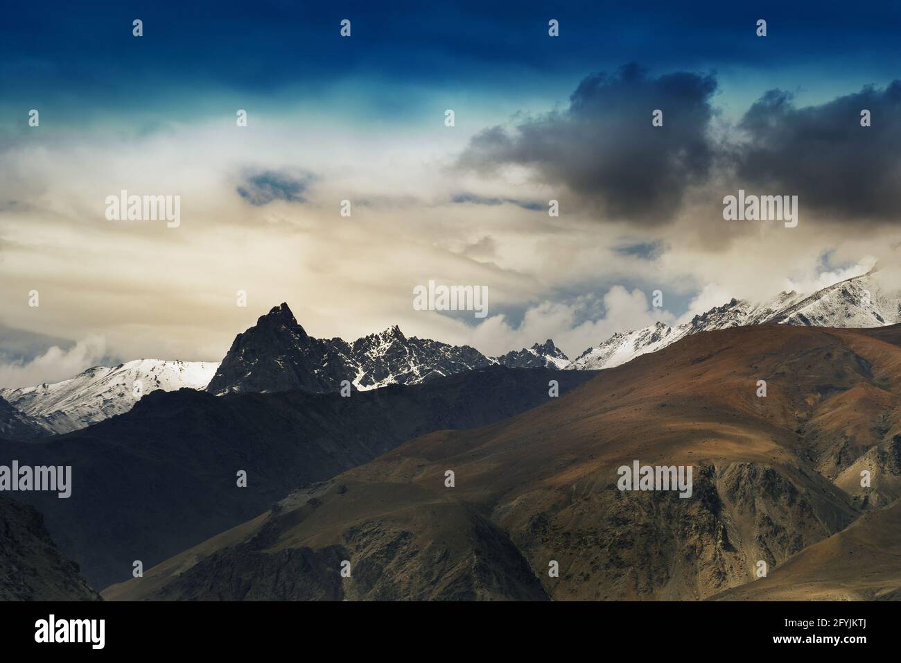 Tiger Hill o Tiger Point, zona di guerra di Kargil guerra 1999, operazione Vijay, combattuto tra Pakistan e India. L'India vinse la guerra storica, mandò Pak indietro Foto Stock