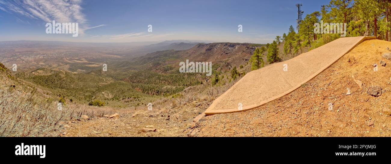 Punto di lancio per deltaplano, Mingus Mountain, Arizona, Stati Uniti Foto Stock