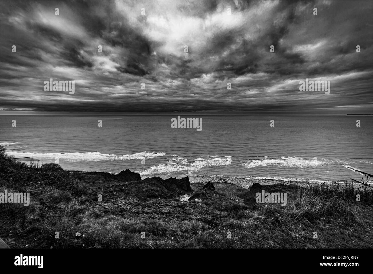Villers-sur-Mer, Normandia, Francia - Vista sul mare dalla cima della scogliera Foto Stock