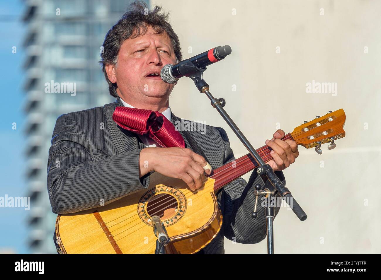 MexFest tradizionale a Yonge-Dundas Square, Toronto, Canada. L'anno 2015 Foto Stock