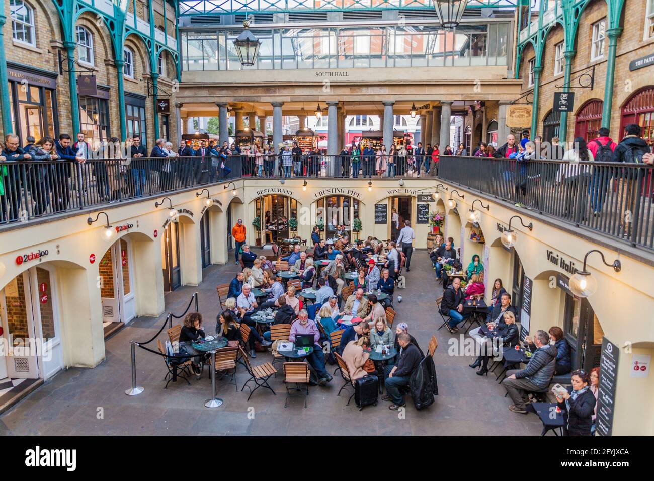 LONDRA, REGNO UNITO - 4 OTTOBRE 2017: Vista del mercato di Covent Garden a Londra. Foto Stock