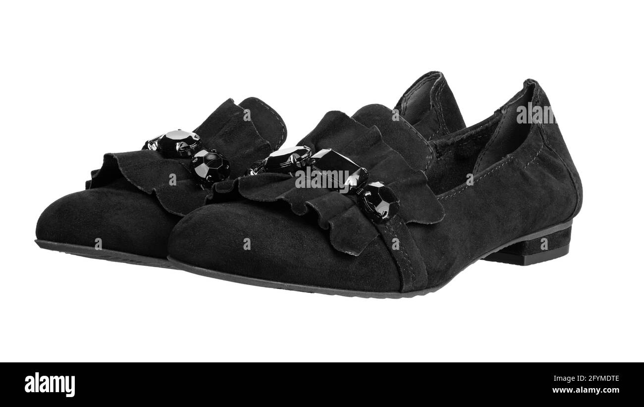 Nuove scarpe femminili in pelle scamosciata isolate su sfondo bianco. Scarpe eleganti. Il file contiene il percorso di ritaglio. Foto Stock