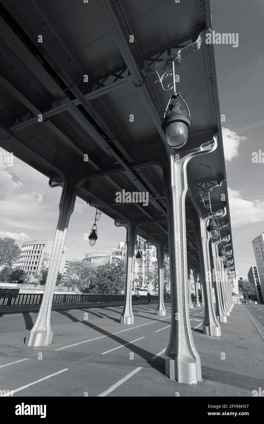 Bir Hakeim bridge, Parigi, Ile-de-France, Francia Foto Stock