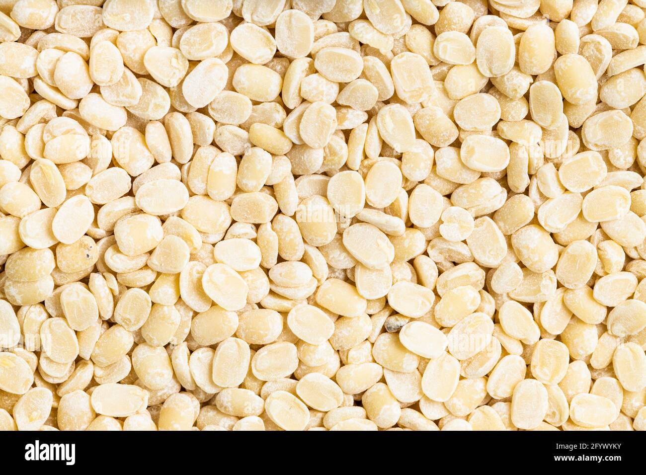 cibo di fondo - molte urad grezze dal (grammo nero diviso) i fagioli si avvicinano Foto Stock
