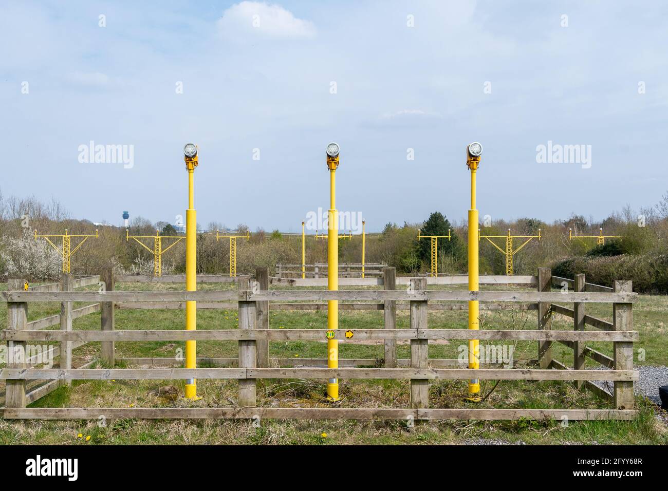 Luci di atterraggio che si trovano all'avvicinarsi del pista Foto Stock