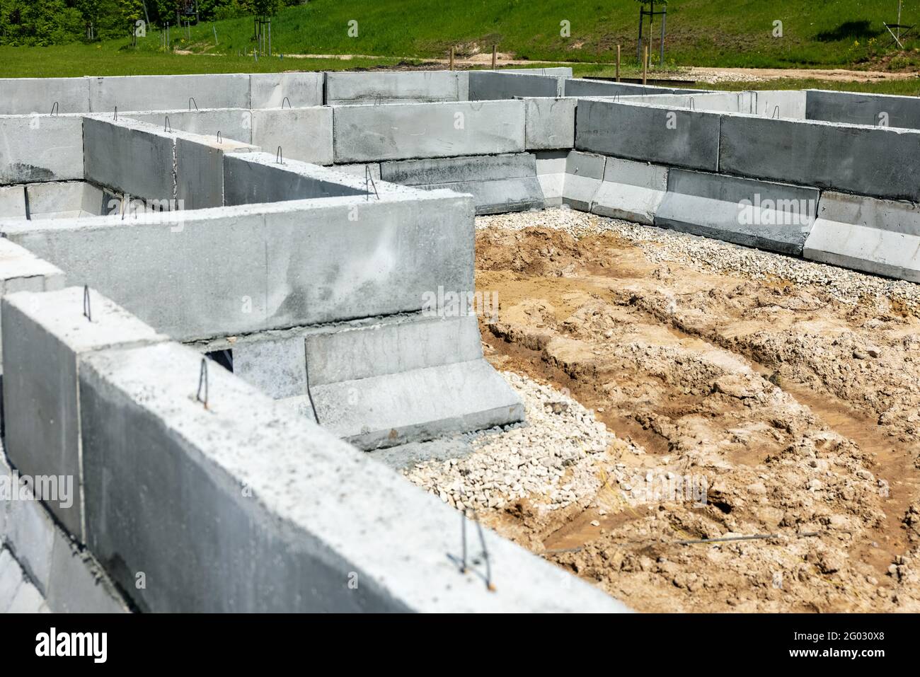 costruzione di fondamenta in calcestruzzo per una nuova casa Foto Stock