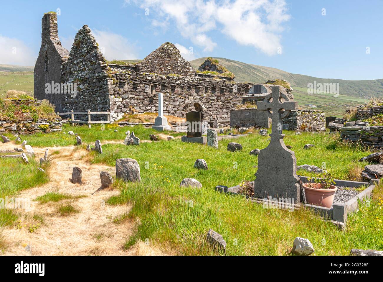 Old Glen Cemetery, Glen, Skellig Ring, County Kerry, Irlanda Foto Stock