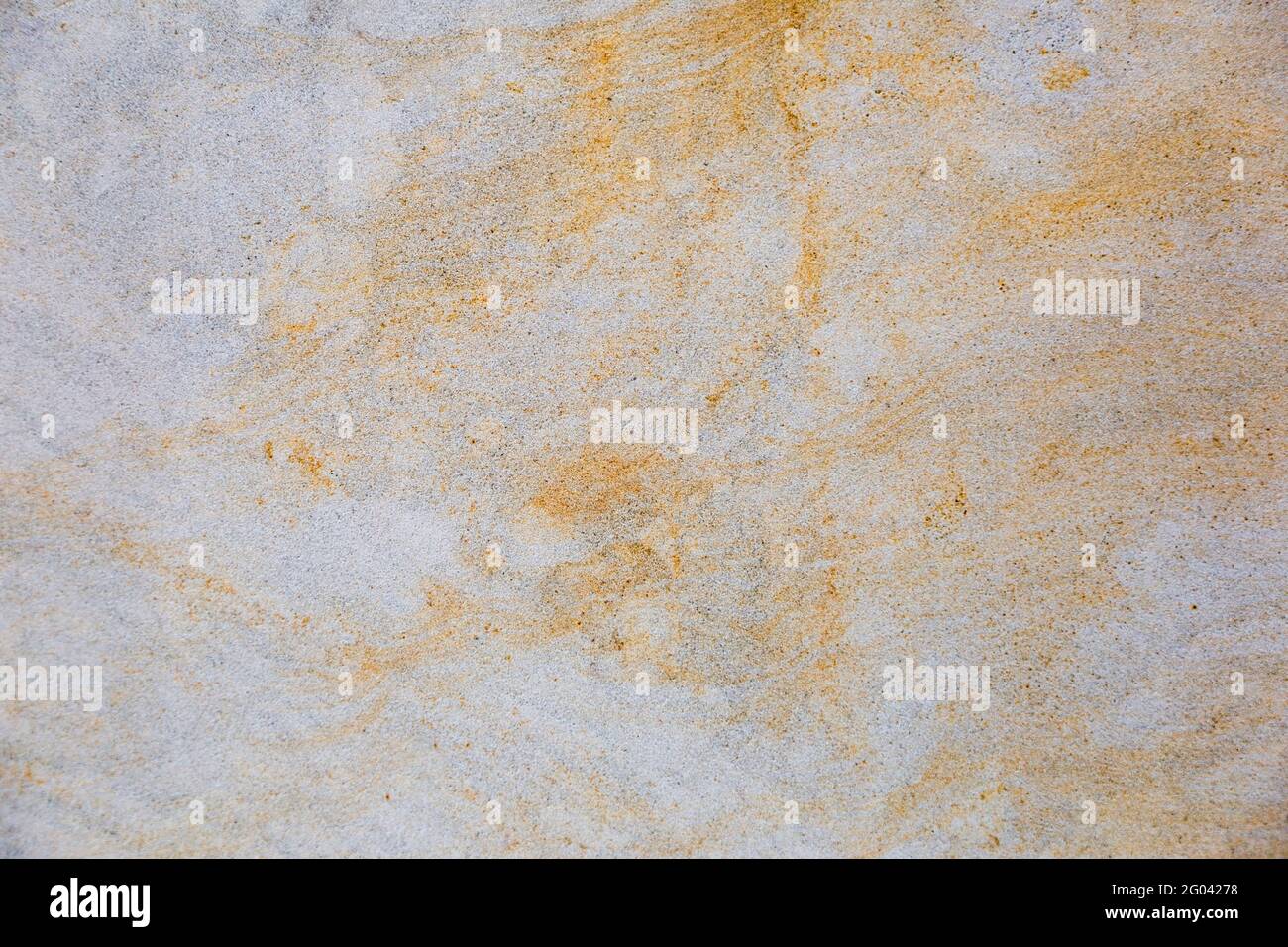 Struttura di vecchio muro grigio di cemento per sfondo. Pareti in cemento di colore grigio astratto, elementi in gesso decorativo. Foto Stock