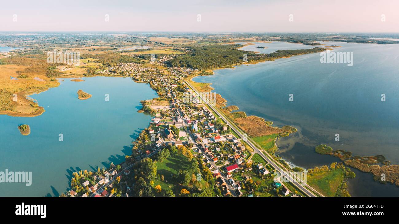 Braslav, distretto di Braslaw, Vitebsk Voblast, Bielorussia. Vista aerea della città. Laghi famosi Foto Stock