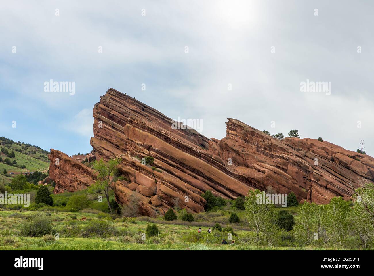 Paesaggio scenico di primavera nel Red Rocks Park vicino alla città di Morrison, Colorado Foto Stock