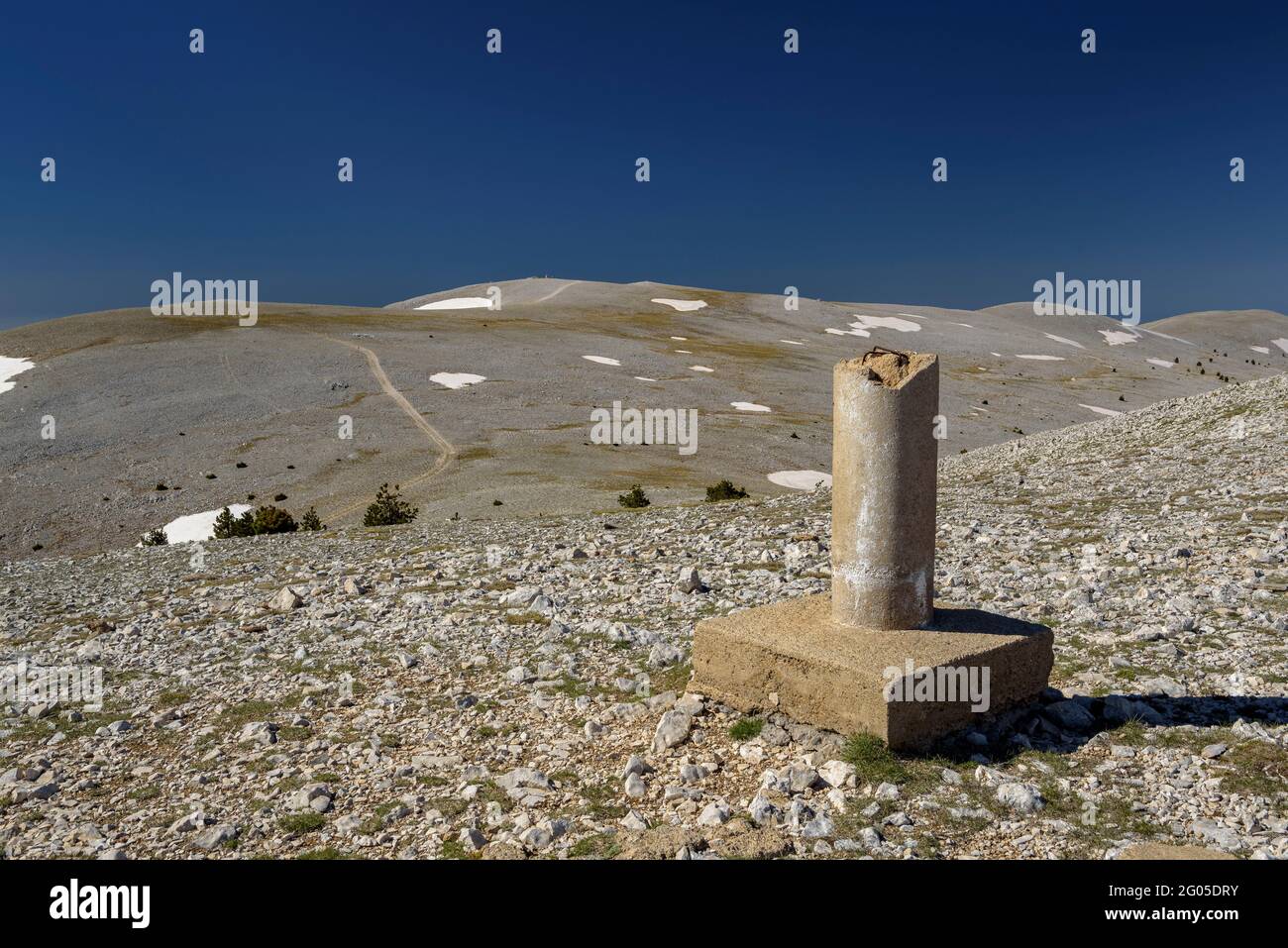 Vista dalla cima Tossa Pelada, nella catena del Porto del Comte (Lleida, Catalogna, Spagna, Pirenei) ESP: Viste desde la cumbre de la Tossa Pelada Foto Stock