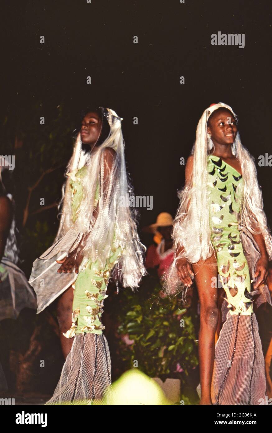 Novanta Trinidad e Tobago - Tobago Heritage Festival, River Spirits ca. 1996 Foto Stock