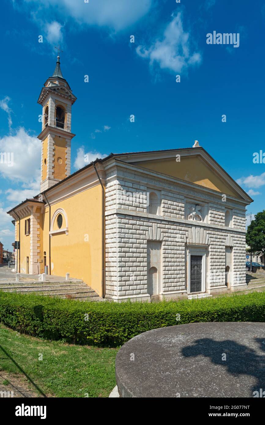Italia, Lombardia, Orzinuovi, Chiesa di Santa Maria Addolorata alla porta Foto Stock