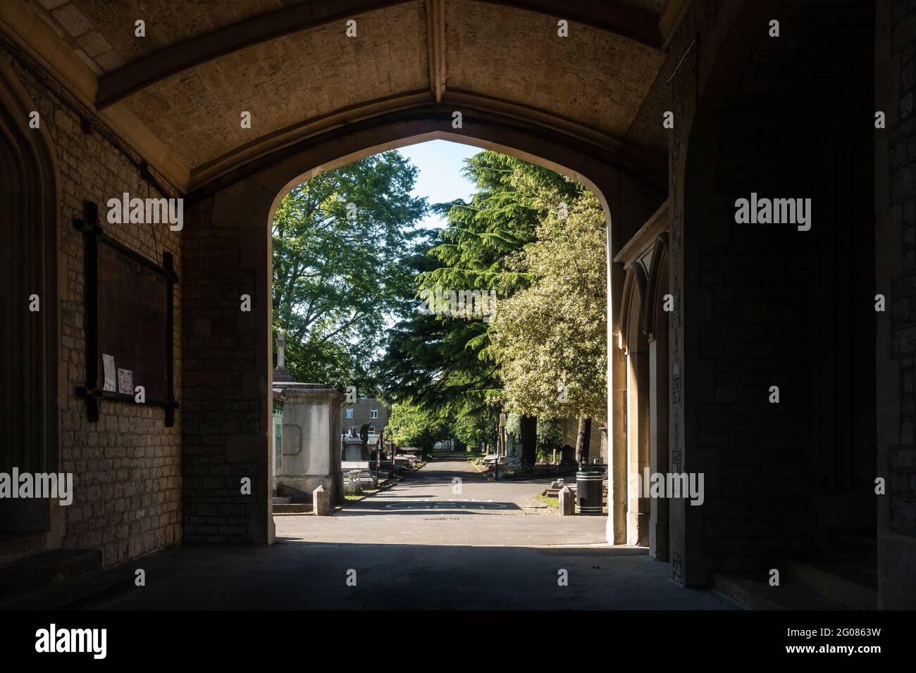 Una vista dal cimitero di Hanwell a Londra, Regno Unito Foto Stock