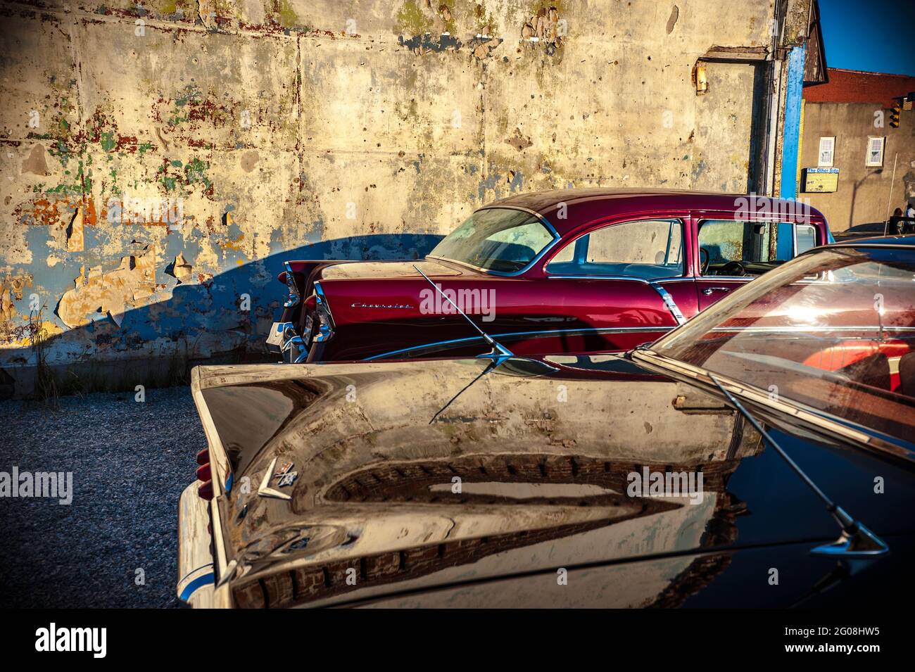Auto classiche americane in un parcheggio in Indiana, Stati Uniti Foto Stock