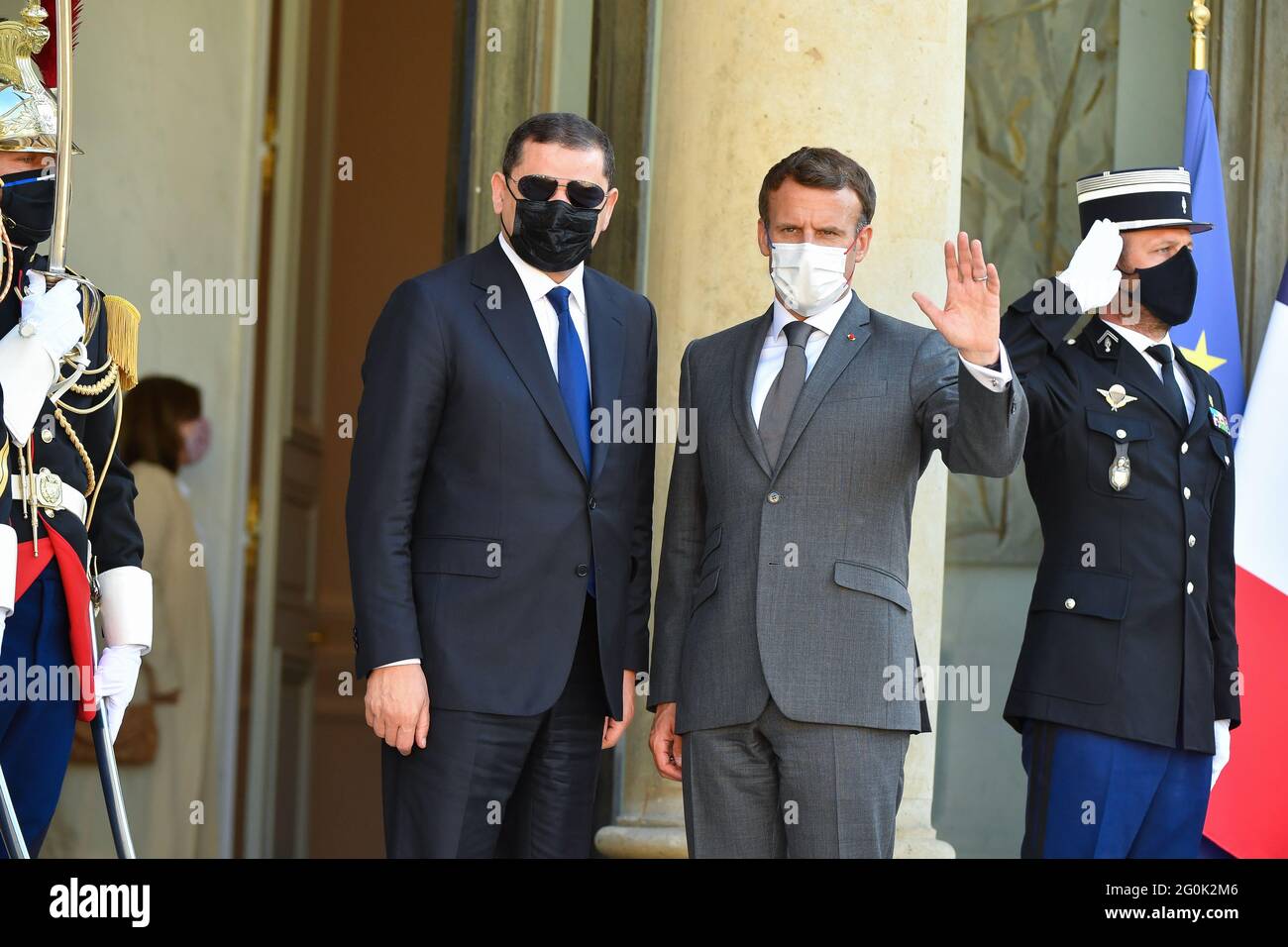 Parigi, Francia. 01 Giugno 2021. il presidente francese Emmanuel Macron, al Palais de l Elysee di Parigi, la Francia incontra il primo ministro libico Abdul Hamid Dbeibeh il 1° giugno 2021. (Foto di Lionel Urman/Sipa USA) Credit: Sipa USA/Alamy Live News Foto Stock