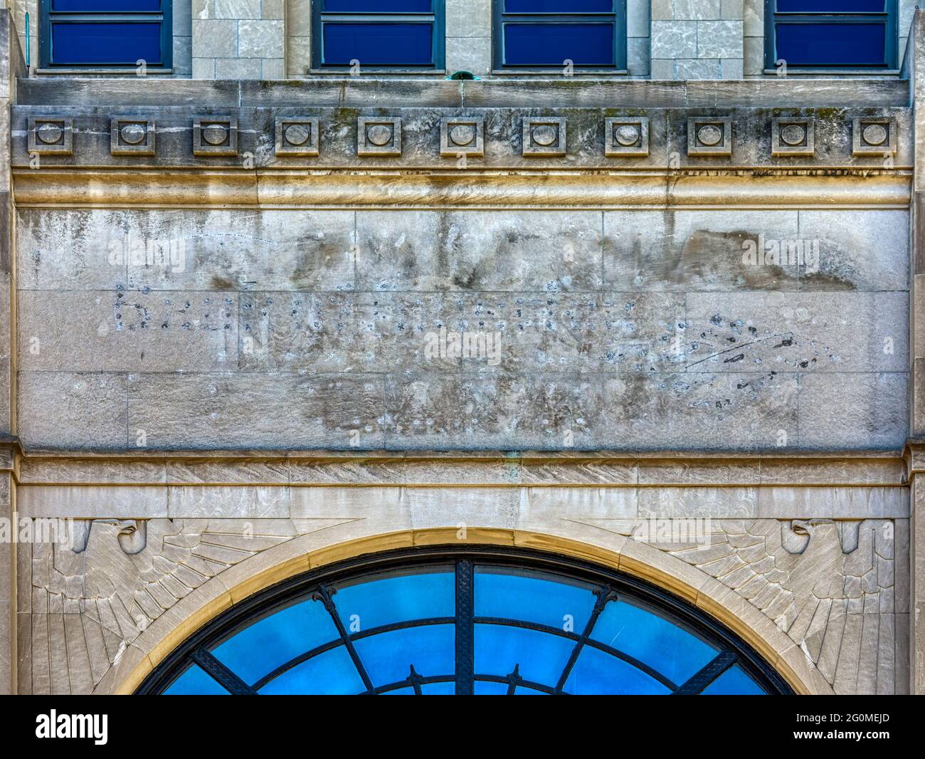Industrial Trust Company Building, noto anche come Superman Building, 111 Westminster Street. L'iconico grattacielo di Providence è sulla lista di tutti "in via di estinzione". Foto Stock