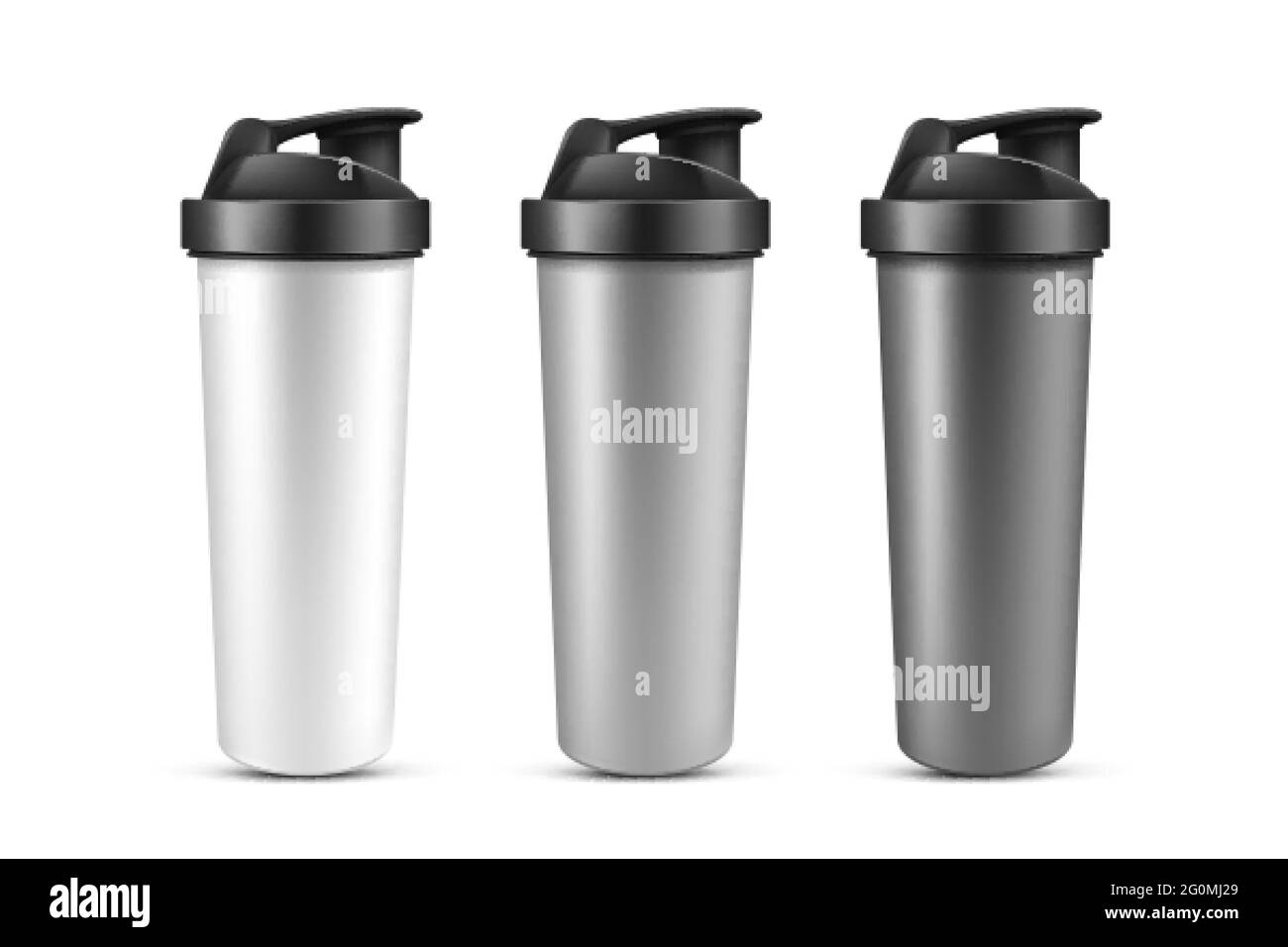 Agitatore proteico, tazza per nutrizione sportiva, bevanda a base di gainer o frullato di siero di latte. Bottiglia sportiva in plastica, miscelatore per fitness in palestra o bodybuilding isolato su sfondo bianco. Mockup vettoriale 3d realistico Illustrazione Vettoriale