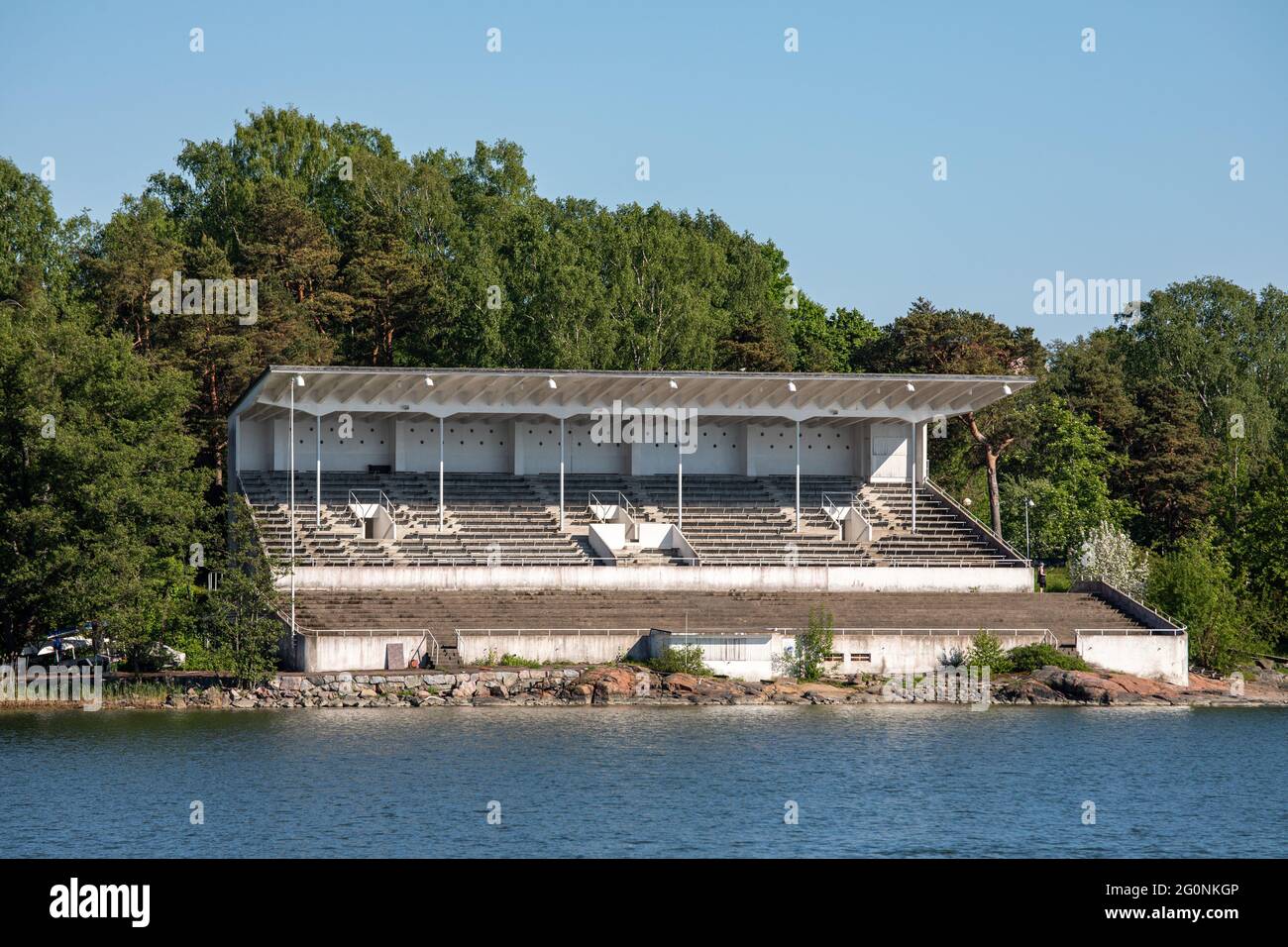 Töölö Rowing Stadium, costruito per le Olimpiadi estive del 1952, nel quartiere Taka-Töölö di Helsinki, Finlandia Foto Stock