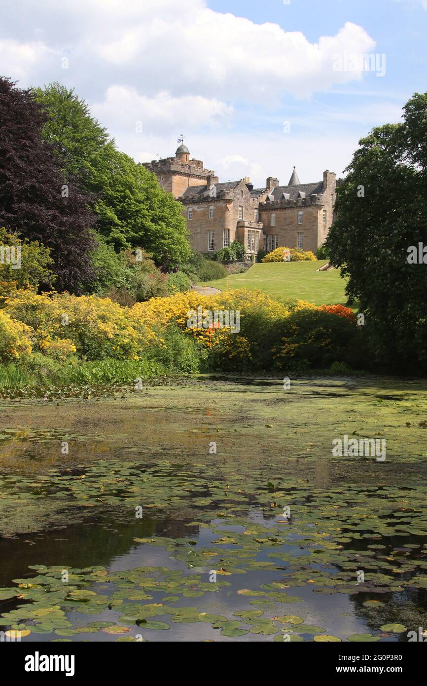 Glenapp Castle, Ballantrae, Girvan KA26 0NZ, Scozia, Regno Unito. Hotel 5 Stelle Luxury Castle, Ayrshire, Scozia Sud Ovest Foto Stock