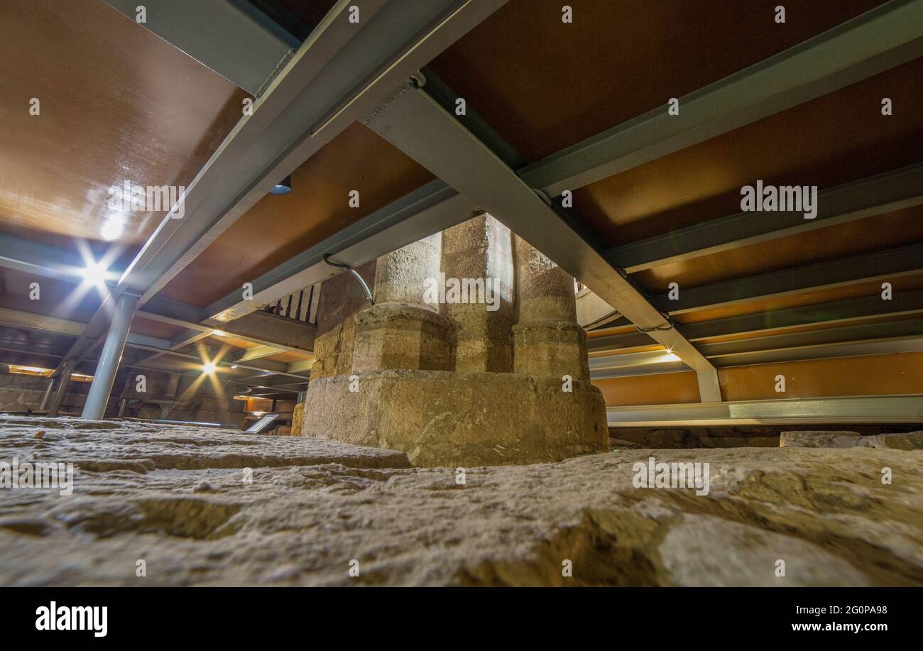 Cripta della Basilica di Santa Eulalia a Merida. Una vetrina della città venti secoli di storia, Estremadura, Spagna Foto Stock