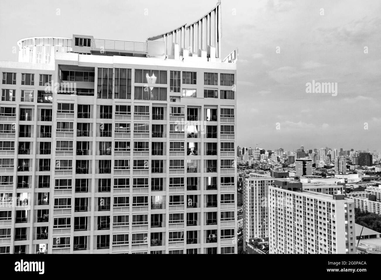 Immagine in bianco e nero del grattacielo panoramico della città di Bangkok e del paesaggio urbano della capitale della Thailandia. Foto Stock