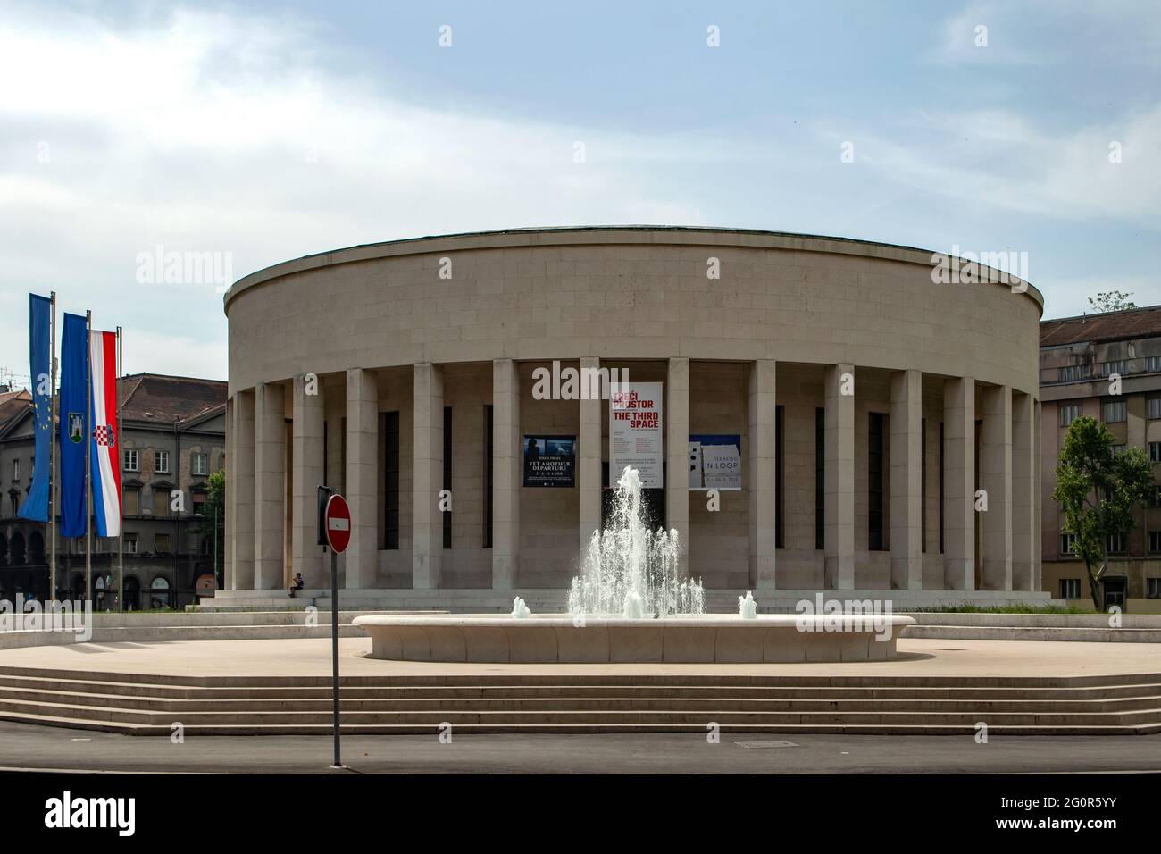 Edificio Mestrovic, vittime del fascismo Square, Zagabria, Croazia Foto Stock