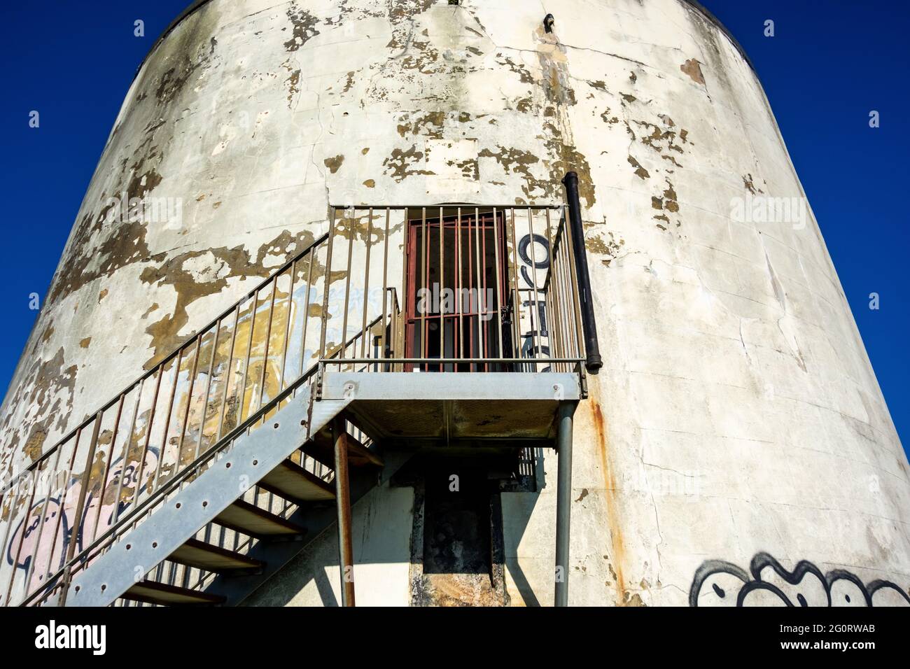 Torre del martello numero 3, porto di Folkestone Foto Stock Torre del martello numero 3, porto di Folkestone Foto Stock