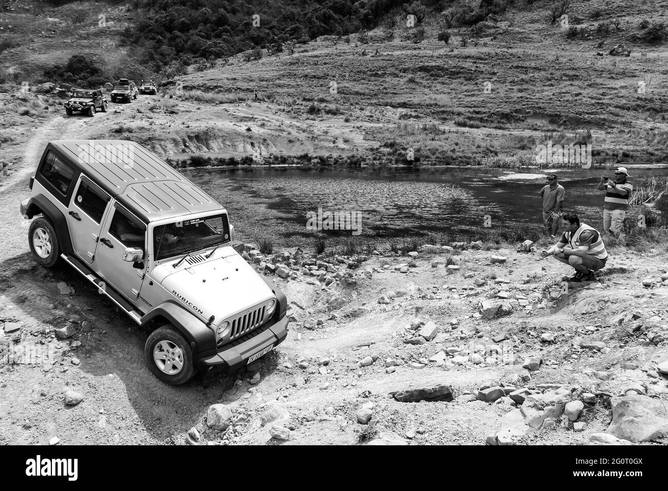 H, SUD AFRICA - 06 gennaio 2021: Harrismith, Sud Africa - 02 2015 ottobre: Addestramento del driver del percorso di montagna 4x4 al Camp Jeep nel Drakensberg Foto Stock