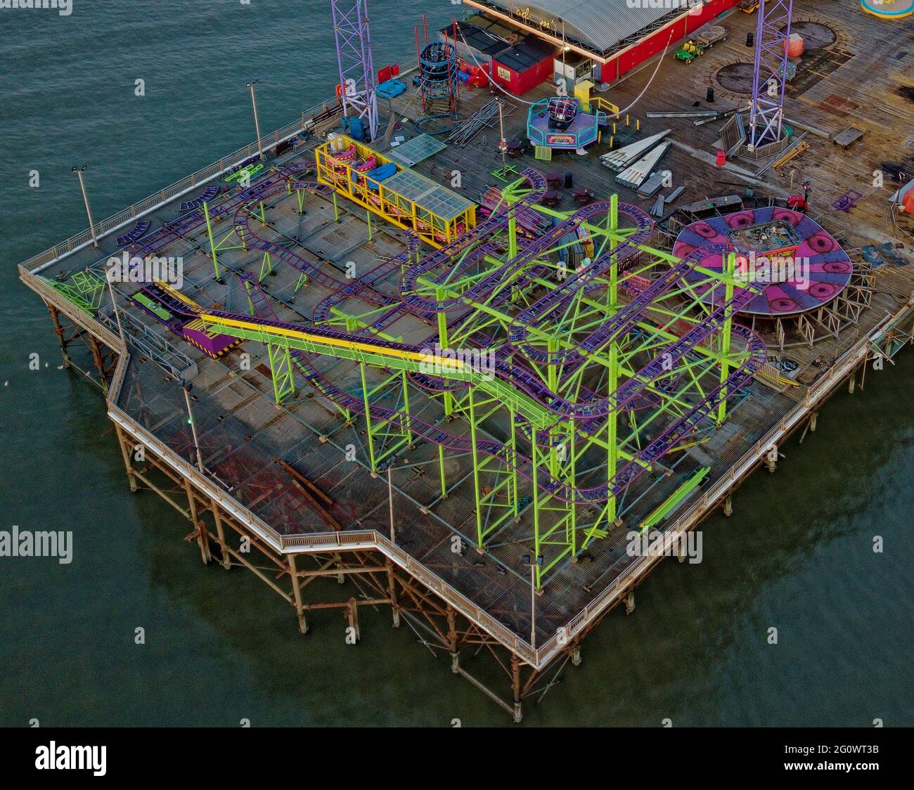 South Pier, Blackpool, Aerial immagine della costruzione di un nuovo mouse rotante Rollercoaster Foto Stock