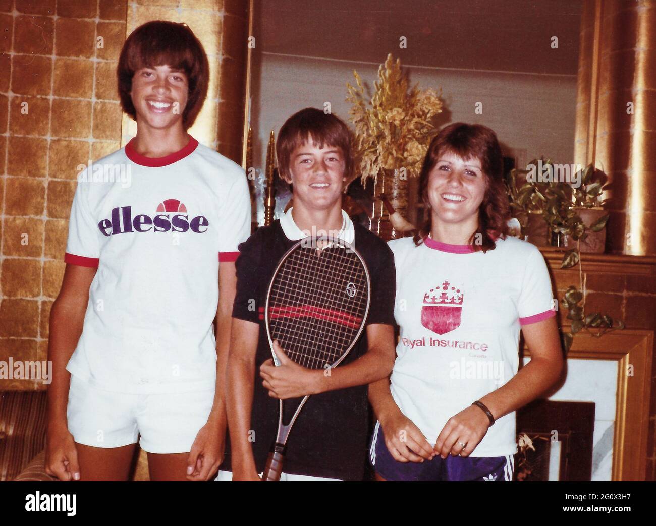 02 giugno 2021 - talento tennista junior Matthew Perry [middle] prima del suo ruolo di Chandler Bing su 'Friends' uno degli spettacoli più amati nella storia della televisione. File Photo: Personal Photo 1985, Hamilton, Ontario, Canada. Photo credit: Brent Perniac/AdMedia /MediaPunch Foto Stock