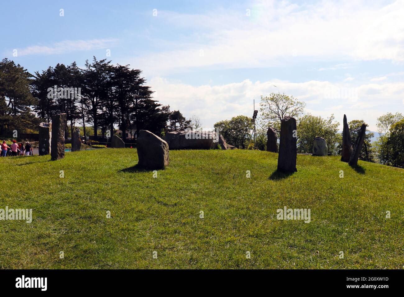 Mini henge di pietra al Gallese Mountain Zoo Foto Stock