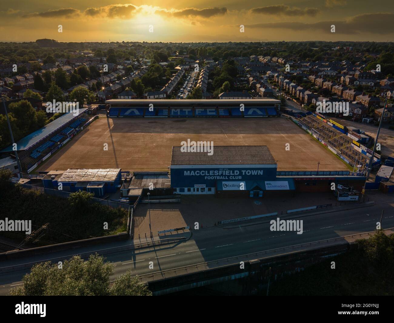 Foto aeree del Macclesfield Town Football Club, MTFC è stato sciolto dopo una sentenza della High Court il 16 settembre 2020 Foto Stock