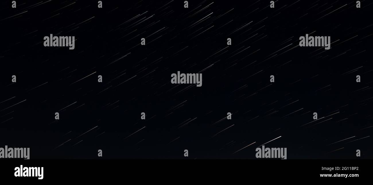 Percorsi delle stelle, movimento delle stelle di notte Foto Stock