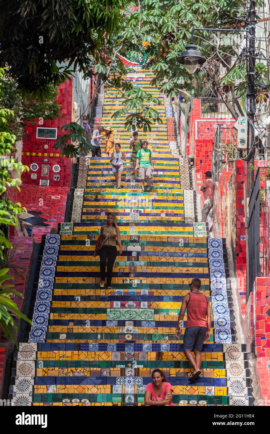 RIO DE JANEIRO, BRASILE - 28 GENNAIO 2015: Escadaria Selaron (scalinata di Selaron) a Rio de Janeiro Foto Stock