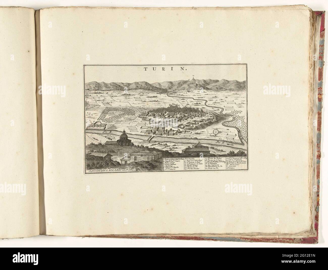 Vista di Torino, ca. 1701-1713; Torino; Les Principales Forterses & Villes Fortes, D'Espagne, De France, D'Italie, i Savoia, D'Allemagne & des Païs-Bas (...) / immagini sittinguriali delle principali città forti e fortezze di Spanjen, Vrankryk, Italien, Savoy, Duytsland e Nederlanden (...). Vista di Torino. Parte della serie aggregata di 49 piatti di rinomate città forti e fortezze nella guerra di successione spagnola, ca. 1701-1713. Con la leggenda in francese. Foto Stock