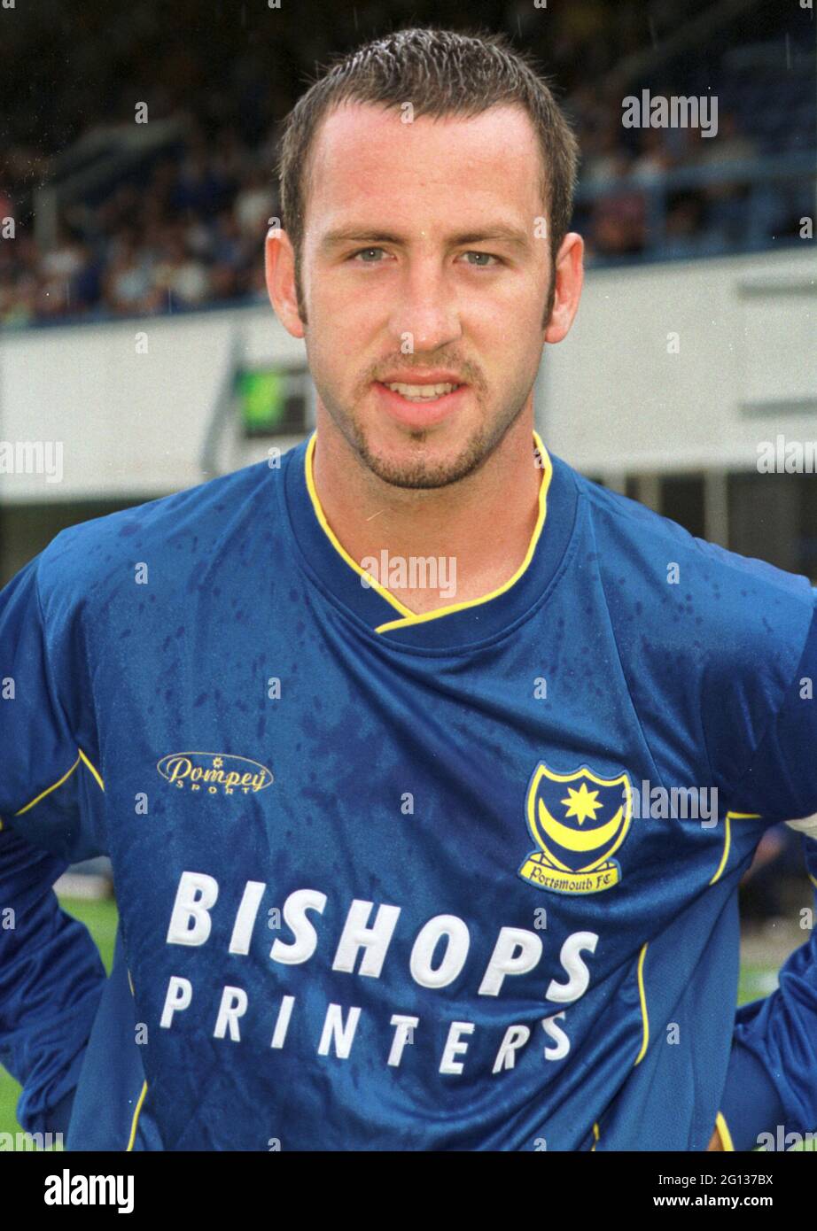 PORTSMOUTH V COVENTRY 29/07/2000 SHAUN DERRY PIC MIKE WALKER 2000 Foto Stock