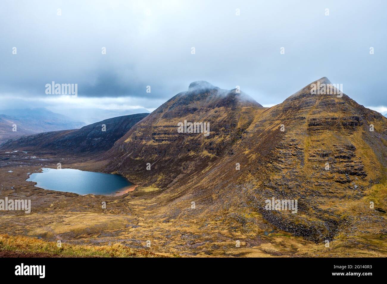 Quinag, una montagna in Assynt, negli altopiani nord-occidentali della Scozia Foto Stock