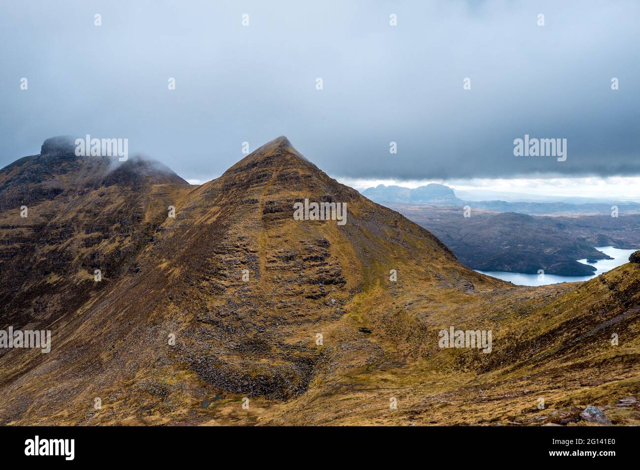 Quinag, una montagna in Assynt, negli altopiani nord-occidentali della Scozia Foto Stock