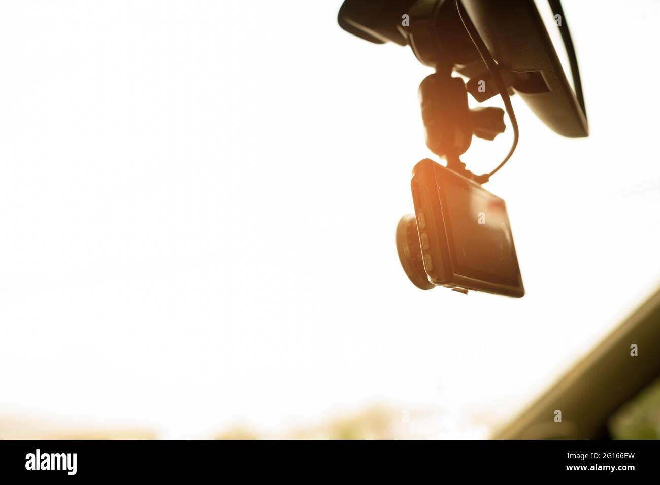 fotocamera per auto con sfondo sfocato Foto Stock