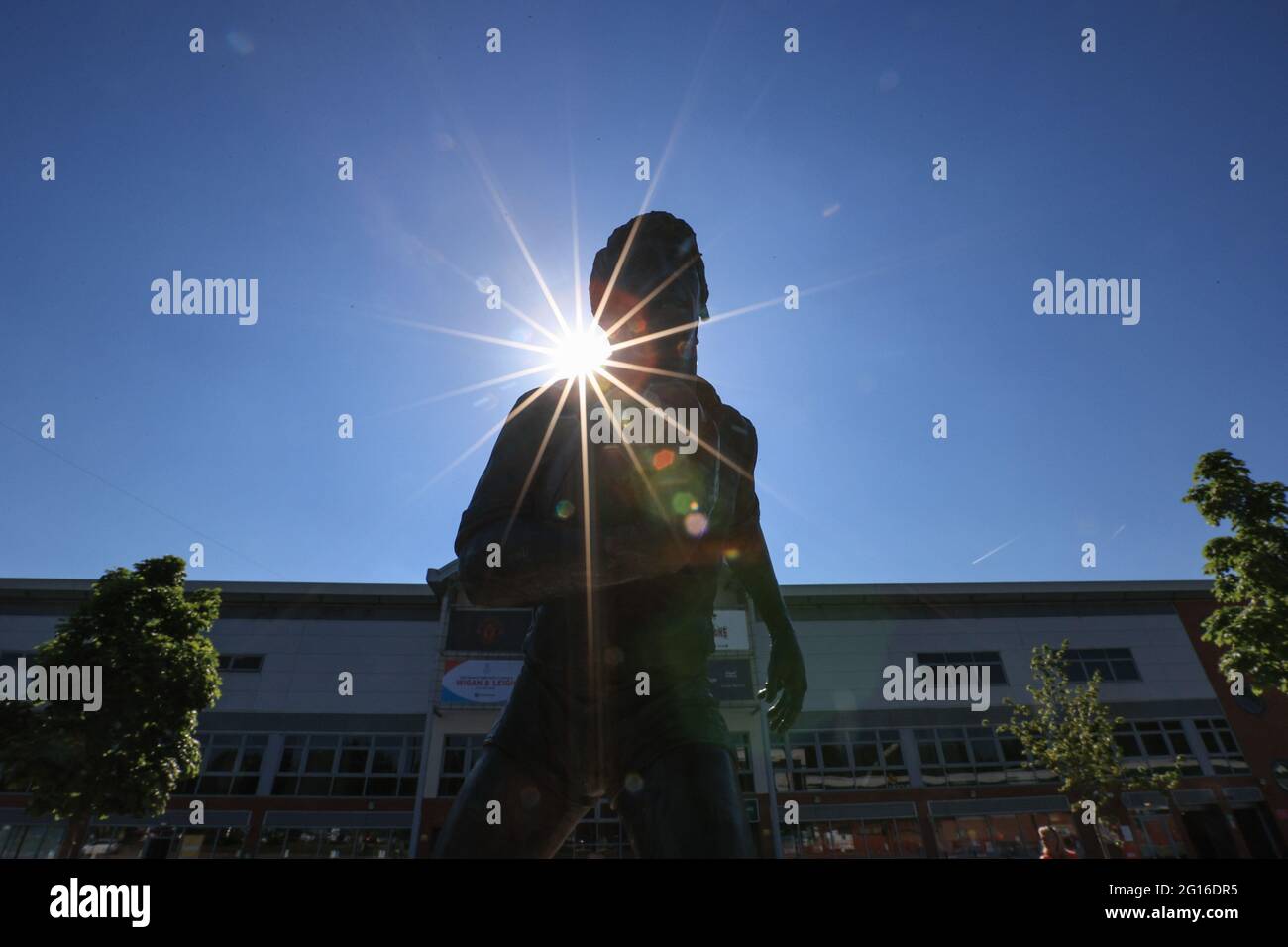 Statua di John Woods, leggenda della Rugby League, al Leigh Sports Village Foto Stock