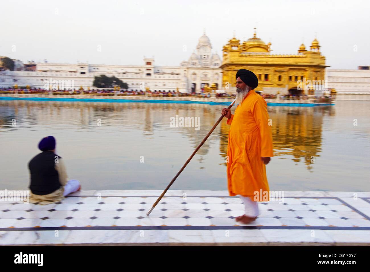 India, Penjab, Amritsar, Harmandir Sahib (Tempio d'oro), centro spirituale e culturale della religione Sikh Foto Stock