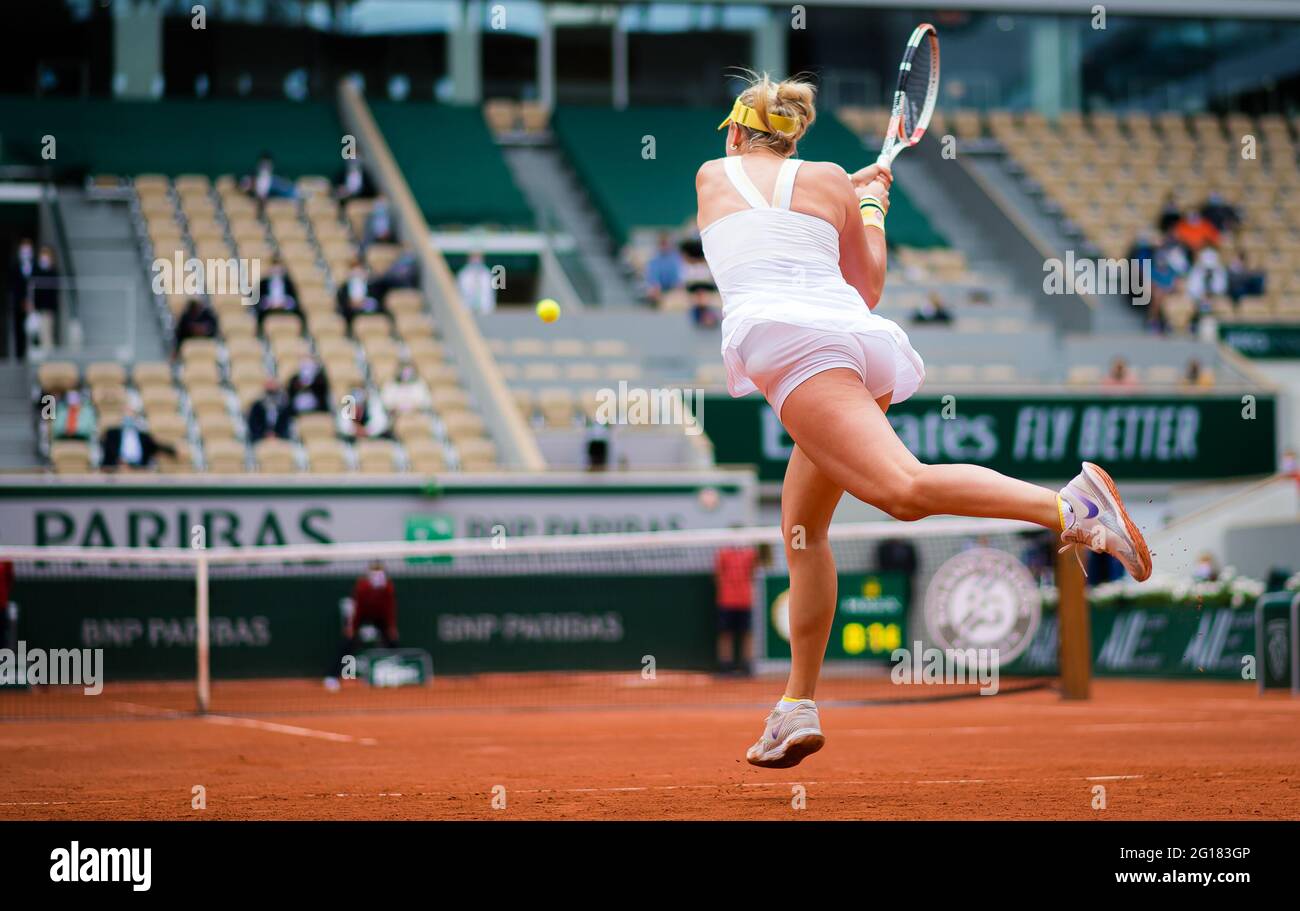 Anet Kontaveit dell'Estonia durante il Roland-Garros 2021, torneo di tennis Grand Slam il 5 giugno 2021 allo stadio Roland-Garros di Parigi, Francia - Photo Rob Prange / Spain DPPI / DPPI / LiveMedia Foto Stock