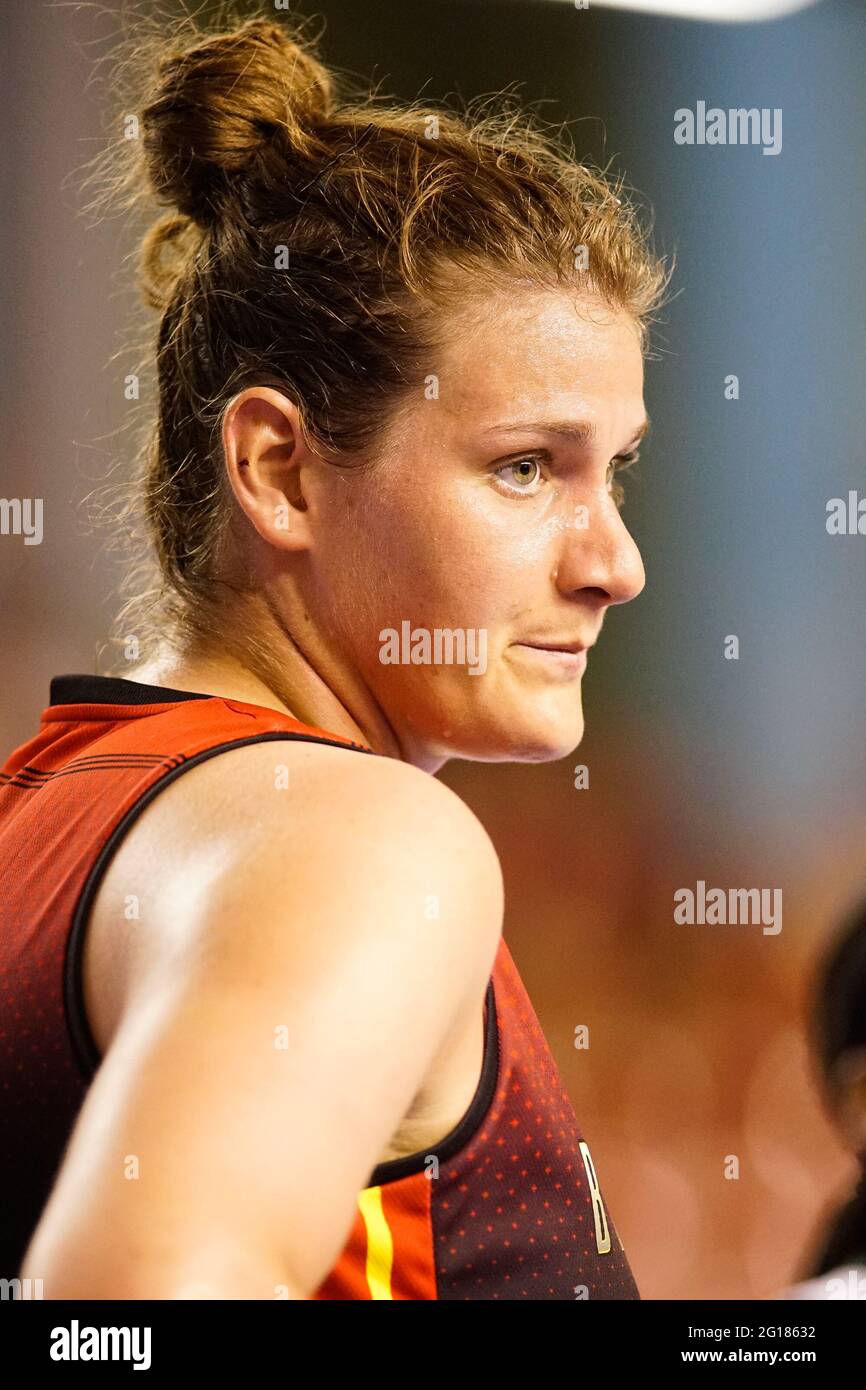 Cordova, Spagna. 04 giugno 2021. Kyara Linskens durante la amichevole partita internazionale di pallacanestro femminile tra Belgio e Nigeria al Palacio Municipal de Deportes Vista Alegre.Punteggio finale; Belgio 67:60 Nigeria. Credit: SOPA Images Limited/Alamy Live News Foto Stock