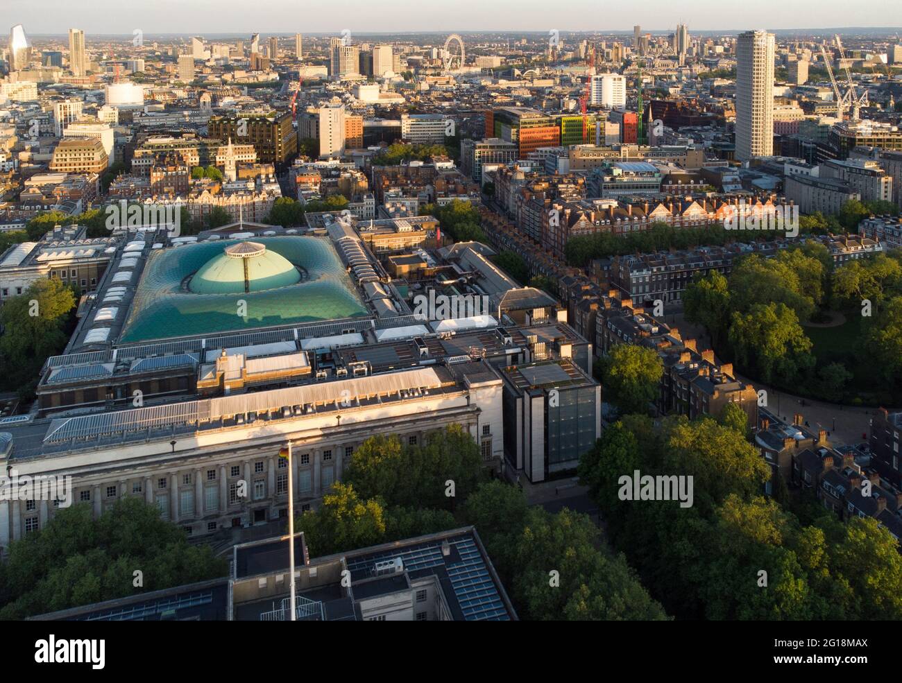 Holborn e Bloomsbury, museo britannico verso il centro di st giles, londra, inghilterra Foto Stock