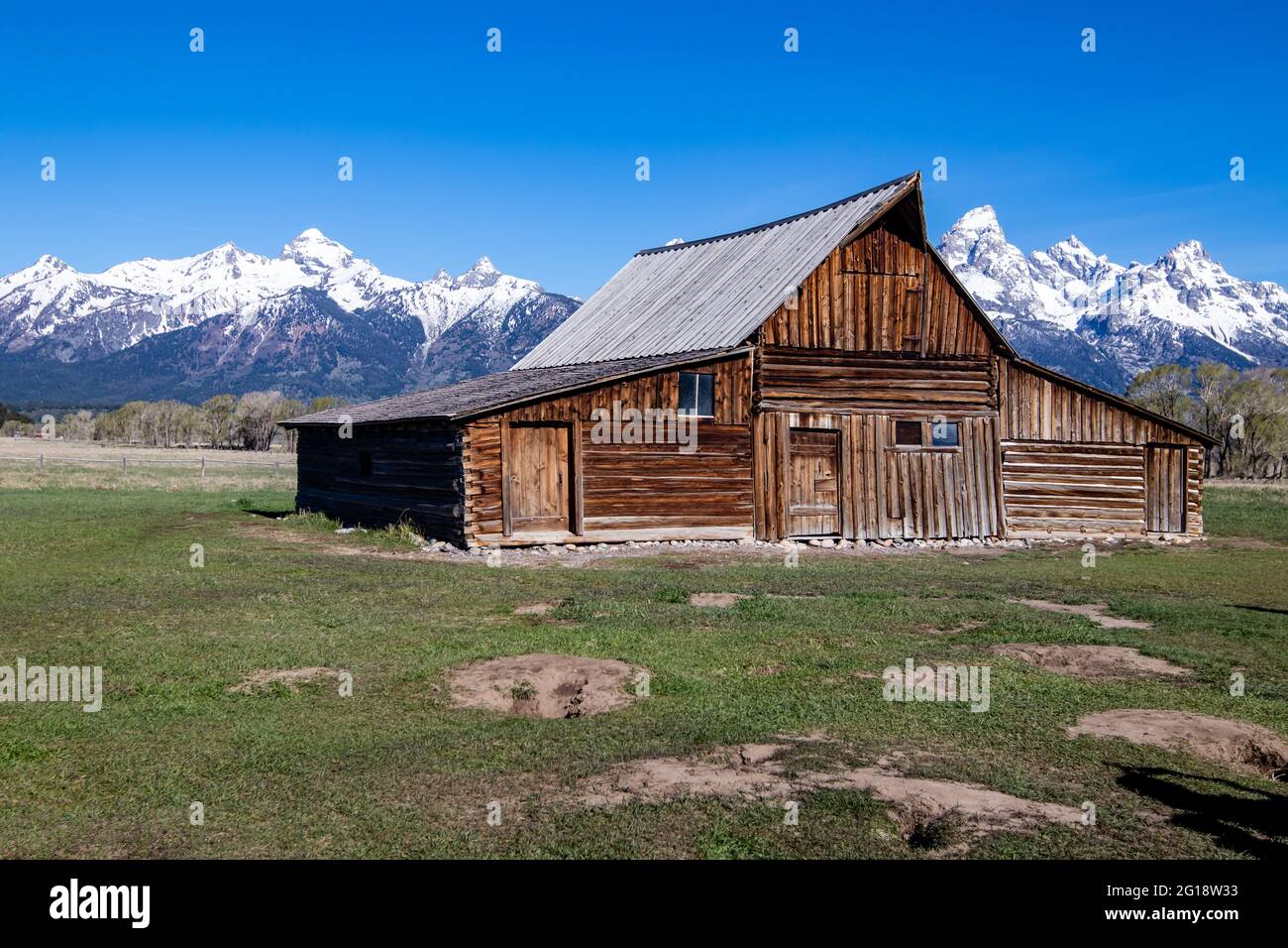 T.A. Molton Barn nel quartiere storico di Mormon Row nel Grand Teton National Park, Wyoming, orizzontale Foto Stock